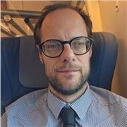 Profesor de francés con 12 años de experiencia en el negocio internacional entre Francia América y África.